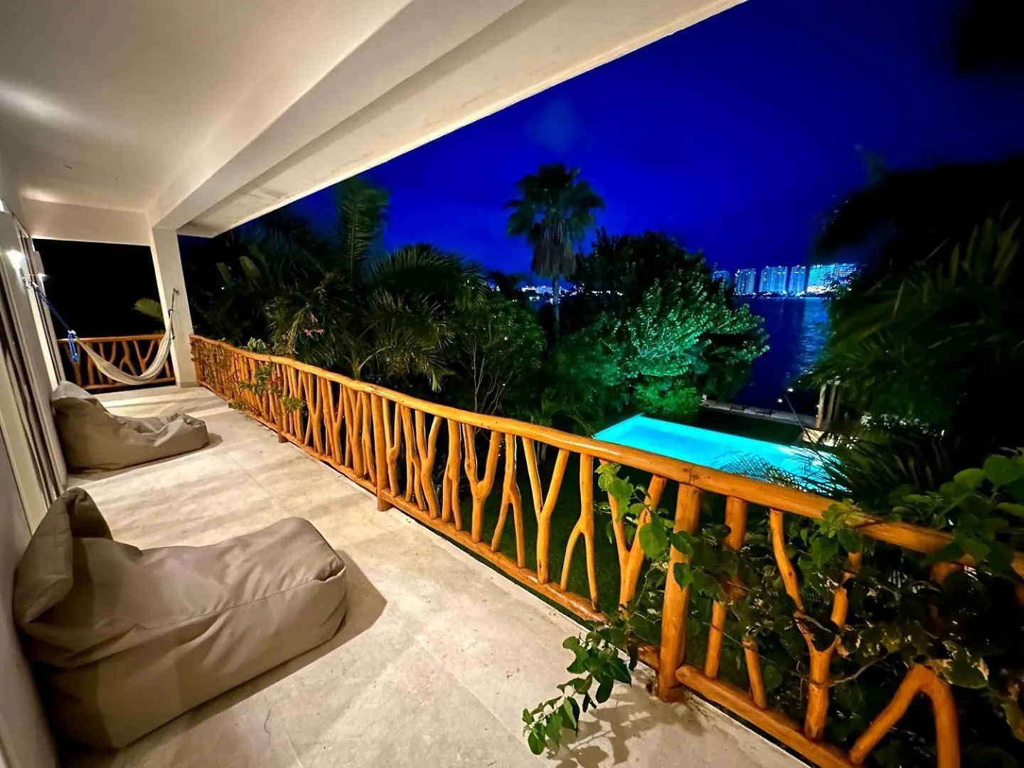 Villa La Ceiba Cancún México